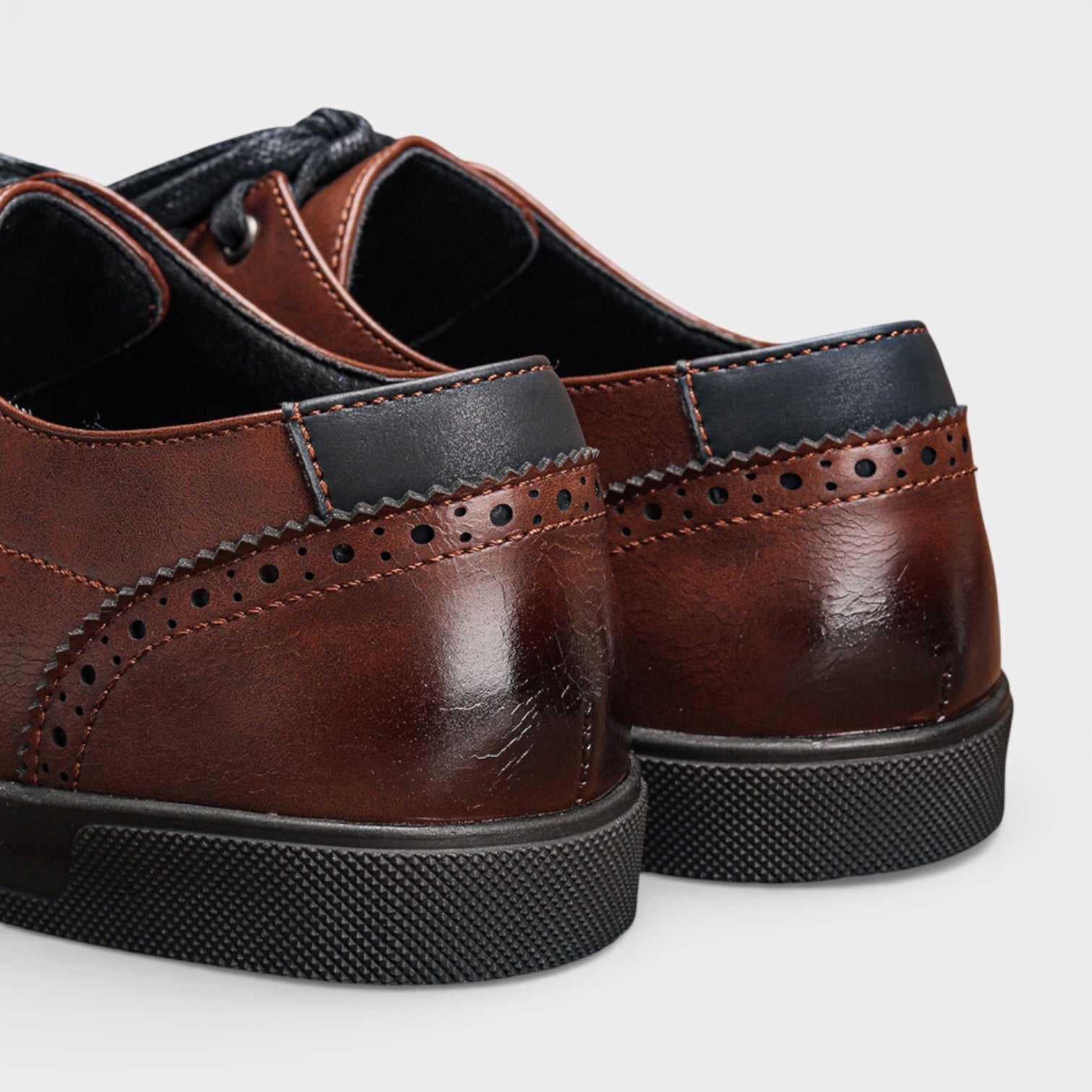 Men’s Vegan Leather Lace-Up Sneakers – Refined Casual Essential