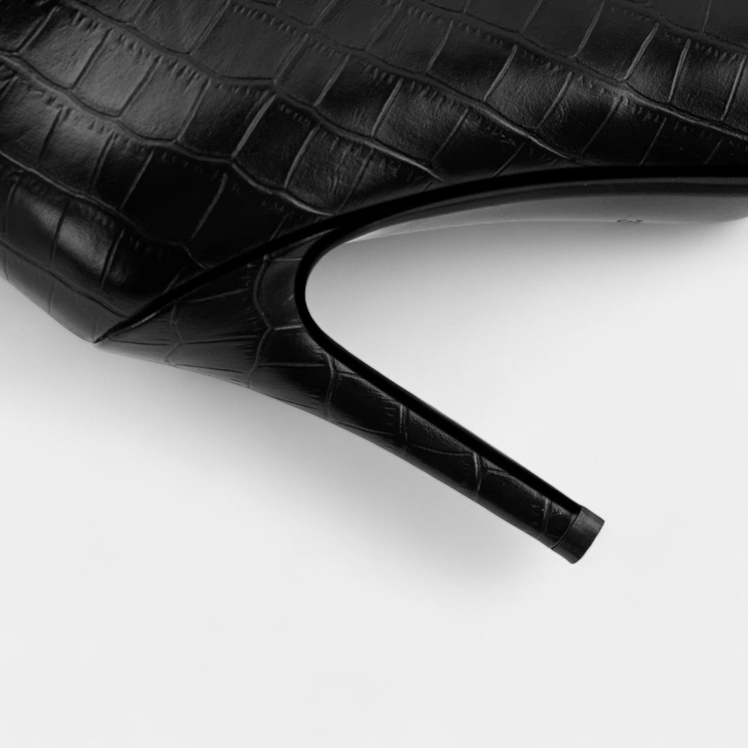 Women's Knee-High Stiletto Boots - Pointed Toe