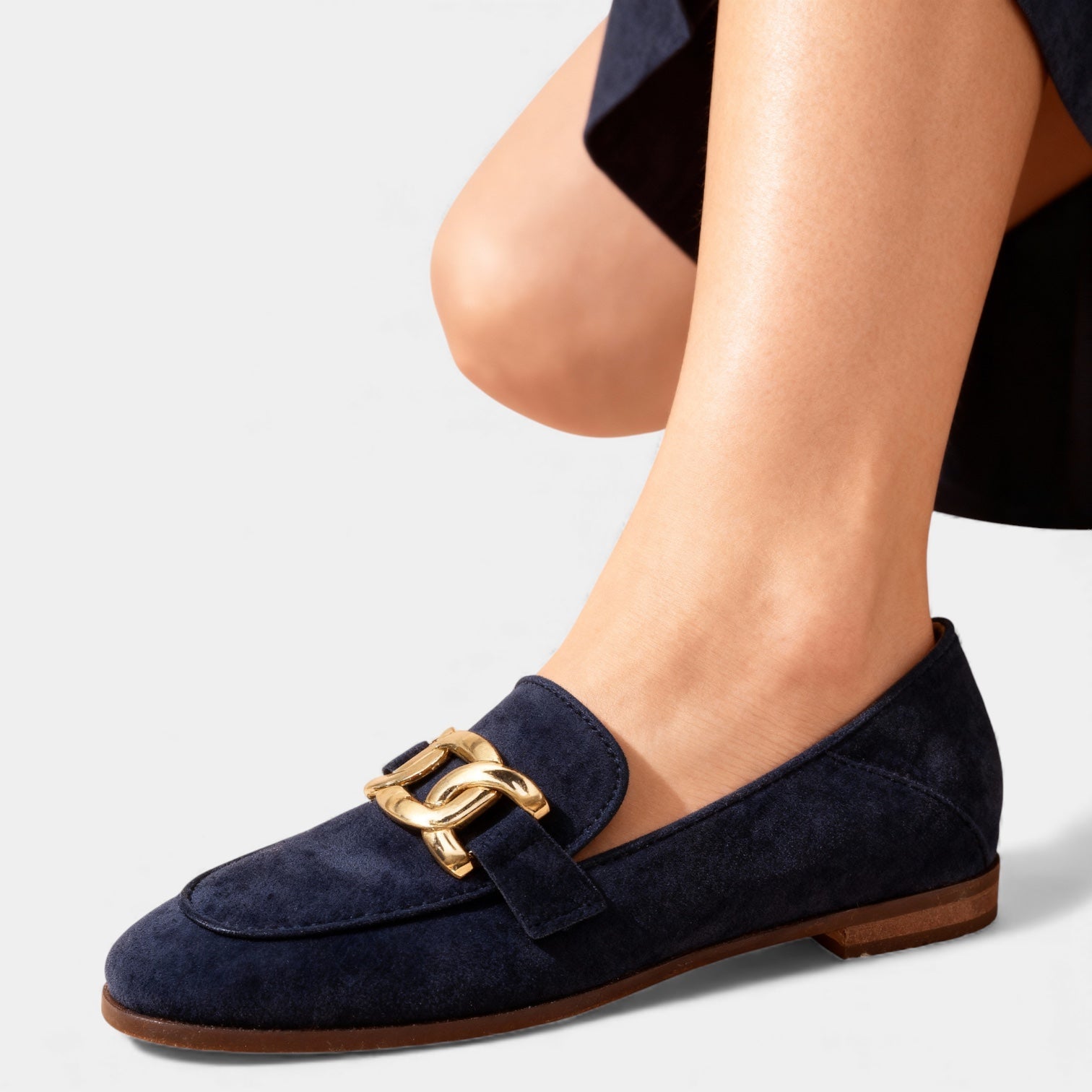 Women’s Suede Chain Loafers – Classic Slip-On Flats