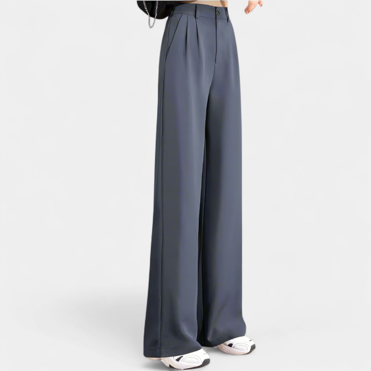 Women’s Wide-Leg Full-Length Trousers with Front Pleats and Slanted Pockets